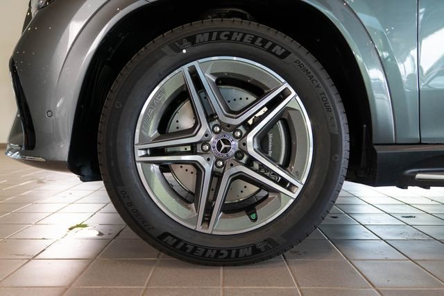New 2026 Selenite Grey Metallic Mercedes-Benz GLE 450 image 46