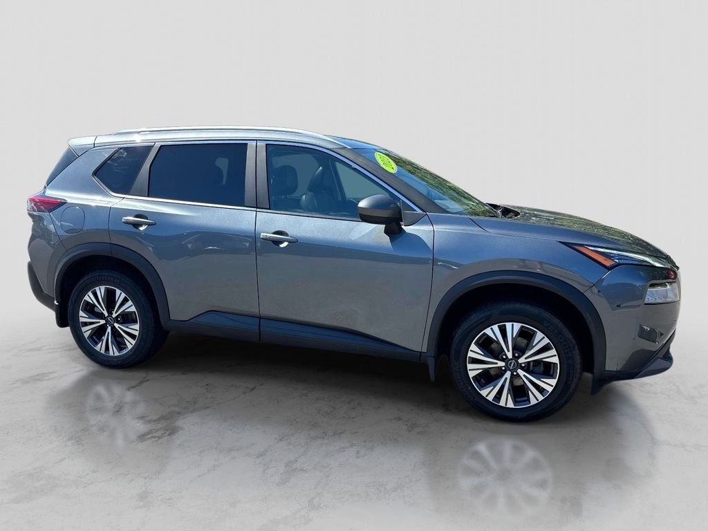 Used 2023 Gray Nissan SV image 6