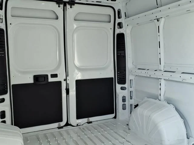 Used 2026 Bright White Cl Ram Tradesman image 5