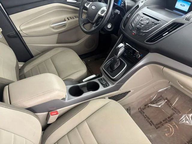 Used 2015 Silver Ford SE image 23