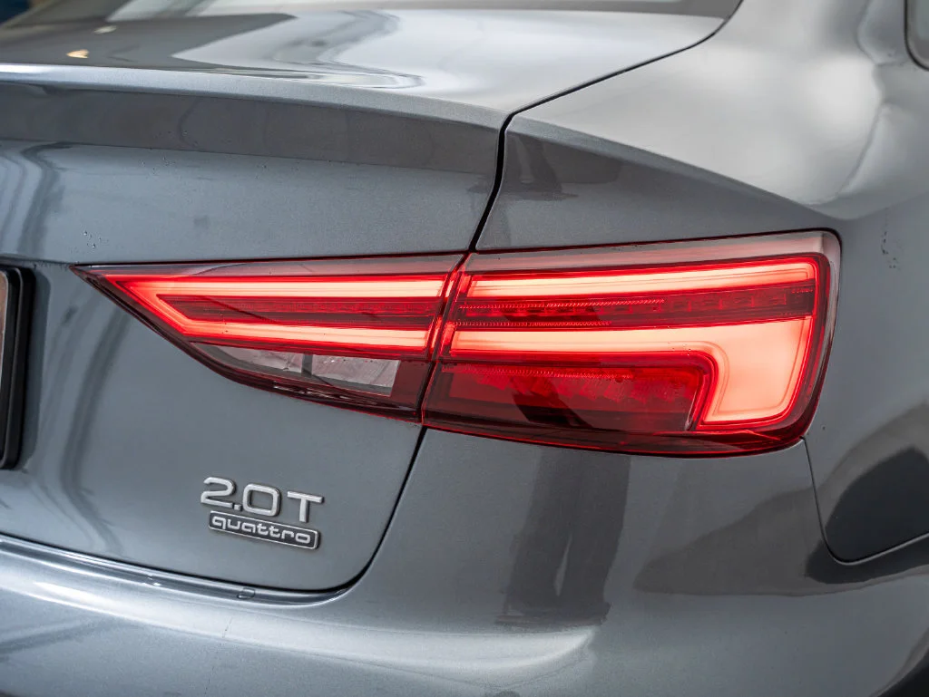Used 2018 Monsoon Gray Metallic Audi 2.0T Premium image 9