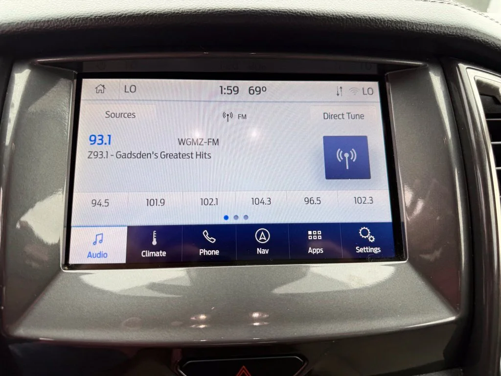 Used 2020 Gray Ford Lariat image 14