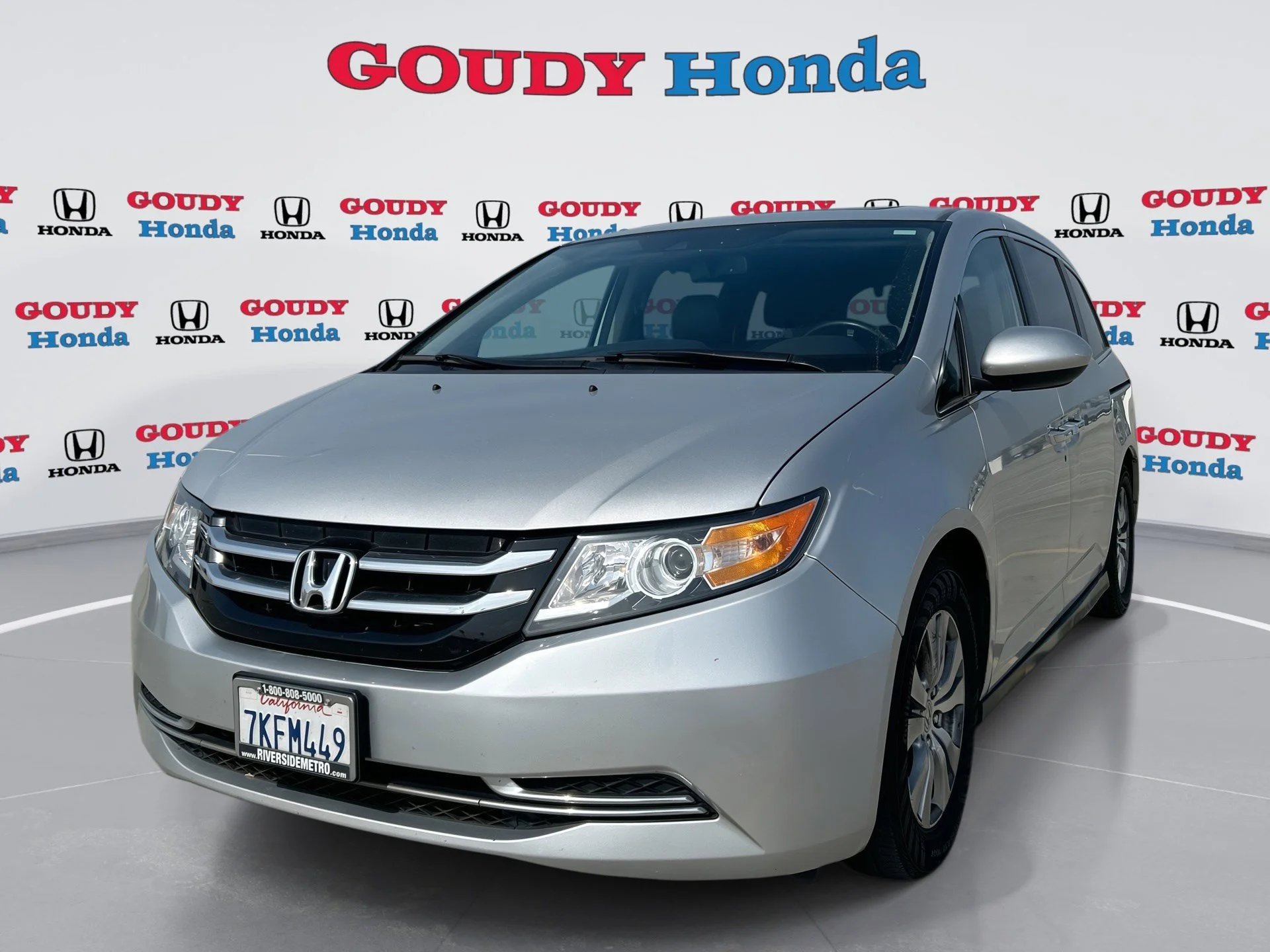 2015 Honda Odyssey's photo