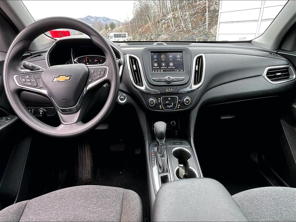 Used 2024 Mosaic Black Metallic Chevrolet LT image 21