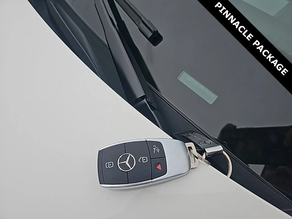 Used 2024 White Mercedes-Benz 4MATIC® image 13