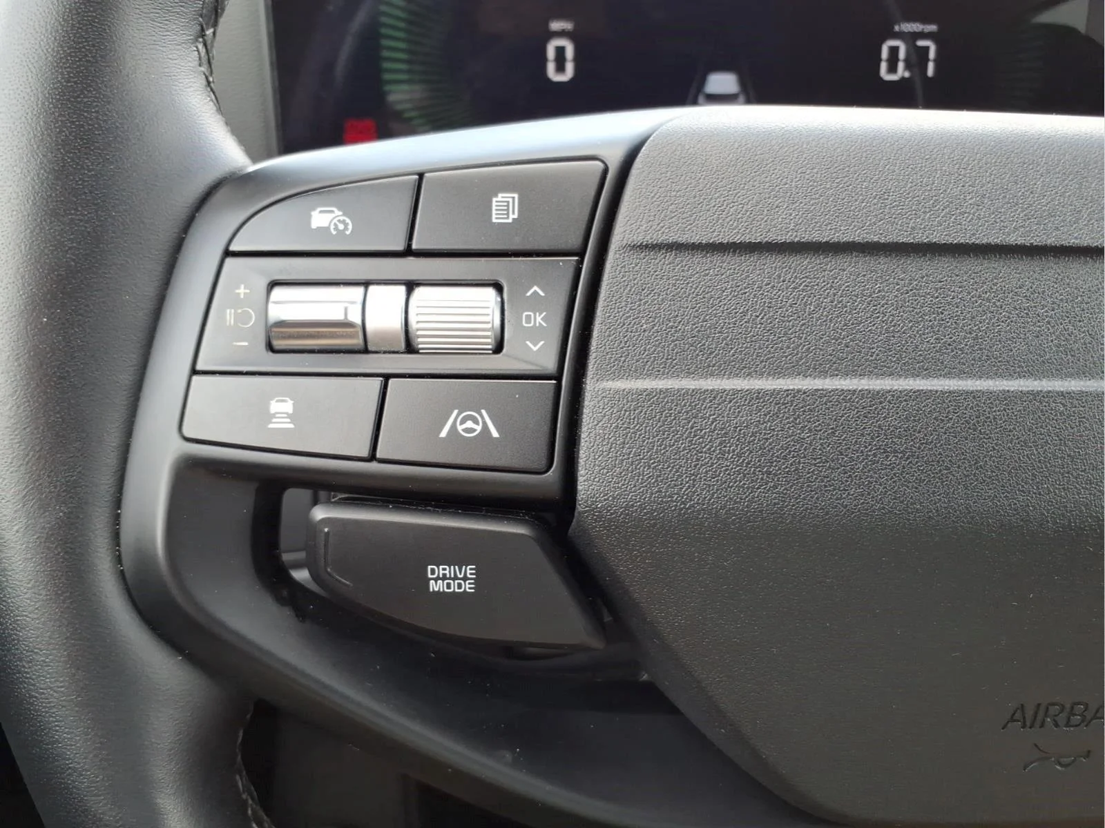 Used 2026 Panthera Metal Kia LX image 21