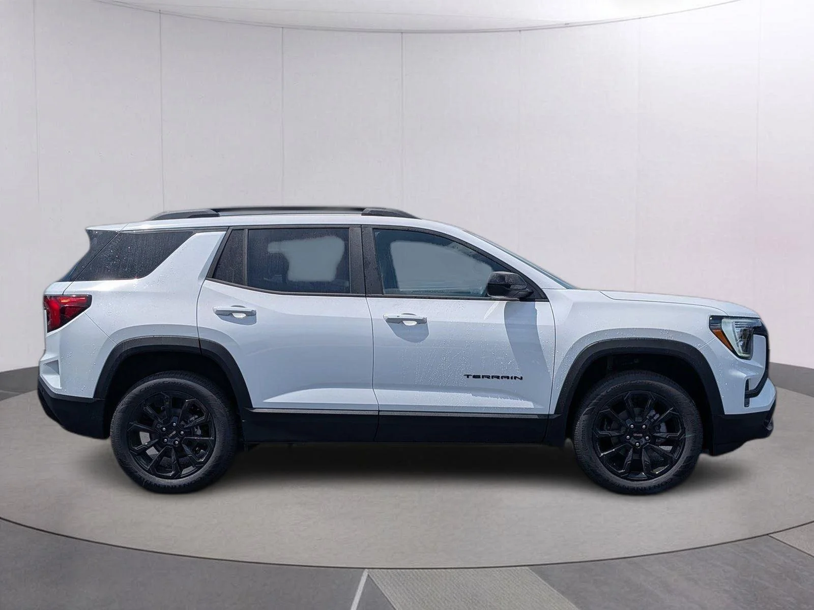 New 2026 Summit White GMC Elevation image 6