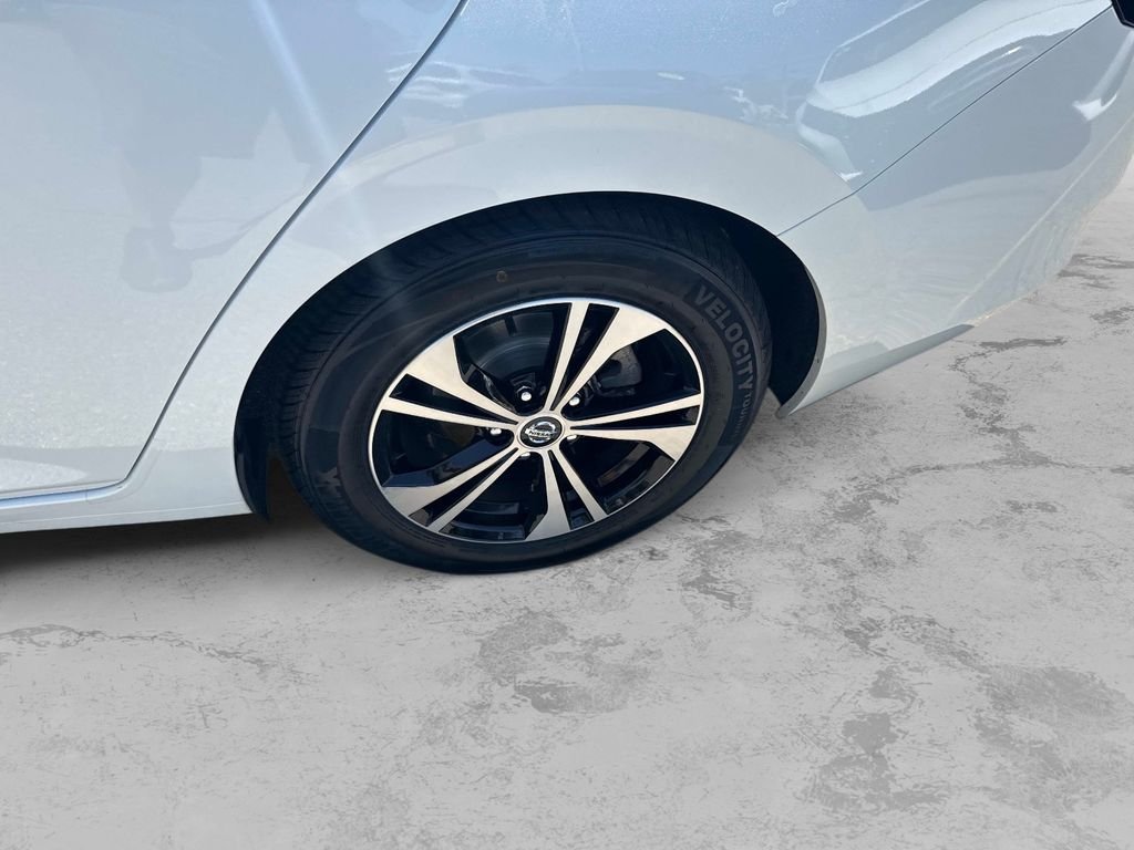 Used 2023 White Nissan SV image 13
