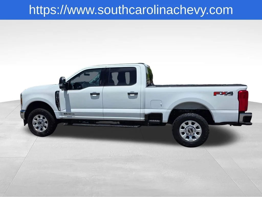 Used 2024 White Ford XLT image 35