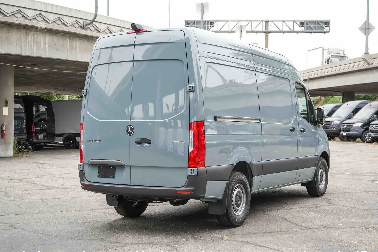 New 2026 Blue Gray Mercedes-Benz Cargo 144WB High Roof RWD 2.0L I4 Diesel Turbo SO image 6