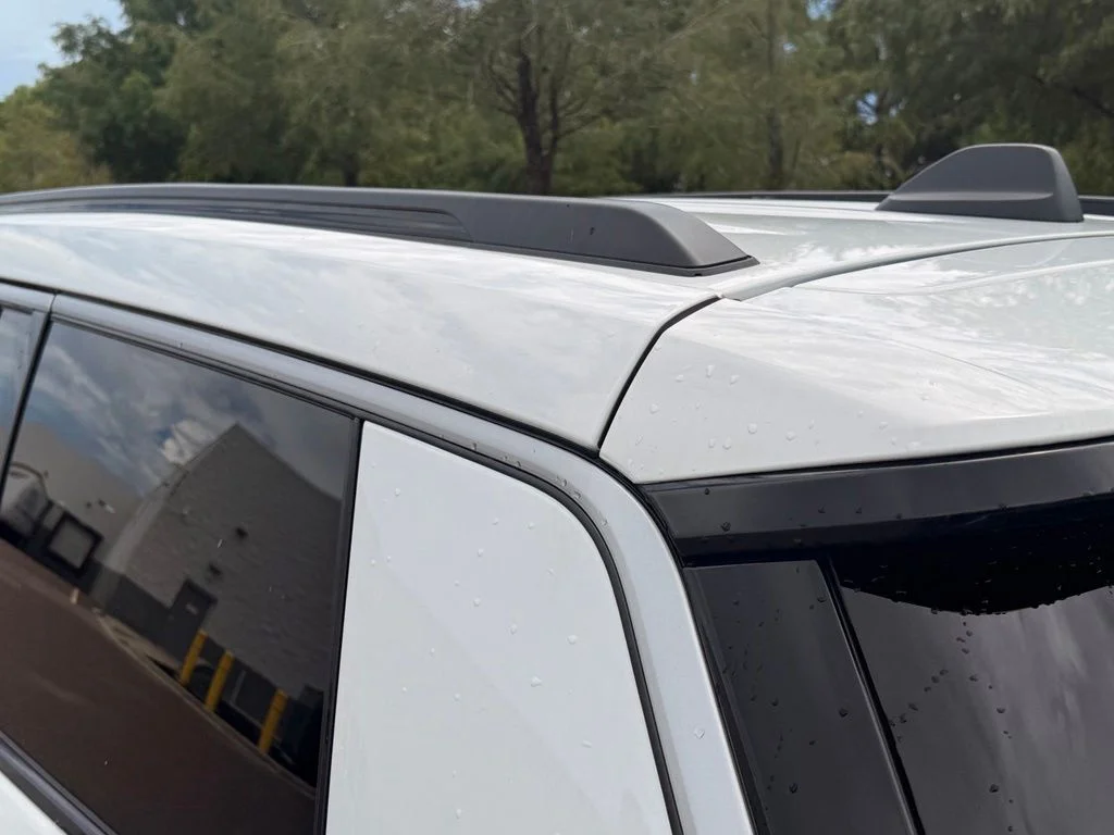 New 2026 Bright White Clear-Coat Exterior Paint Jeep Limited image 41