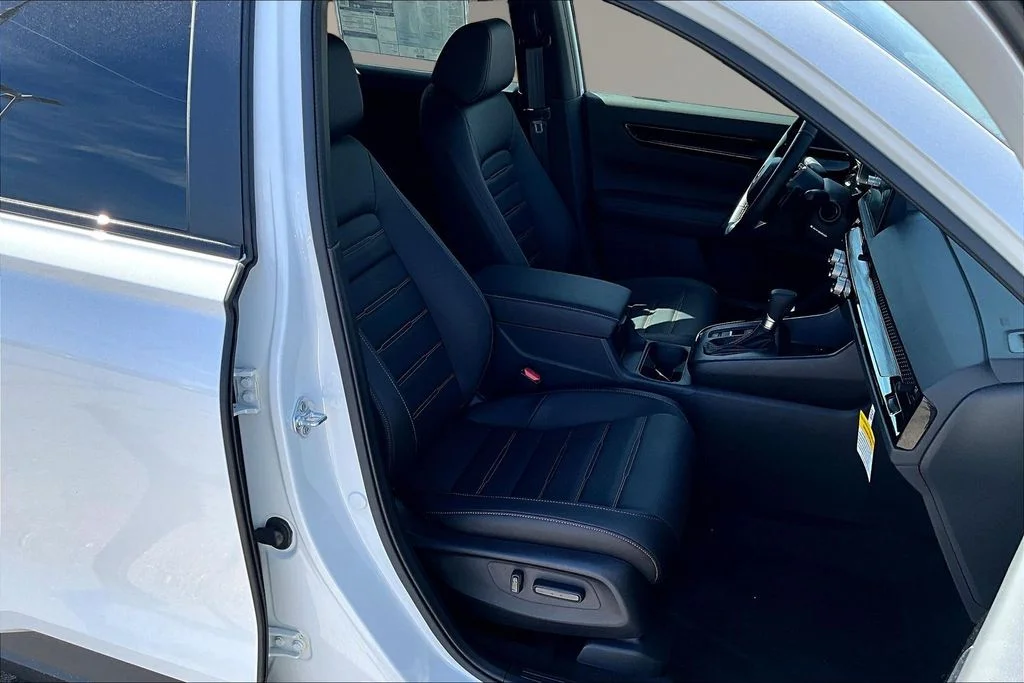 New 2026 Platinum White Pearl Honda Sport Touring image 10