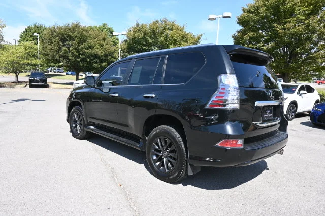 Used 2023 Black Lexus 460 image 9