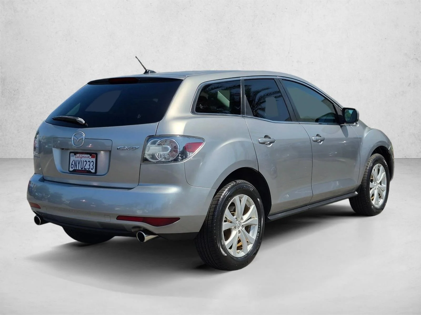 Used 2010 Liquid Silver Metallic Mazda Touring image 5