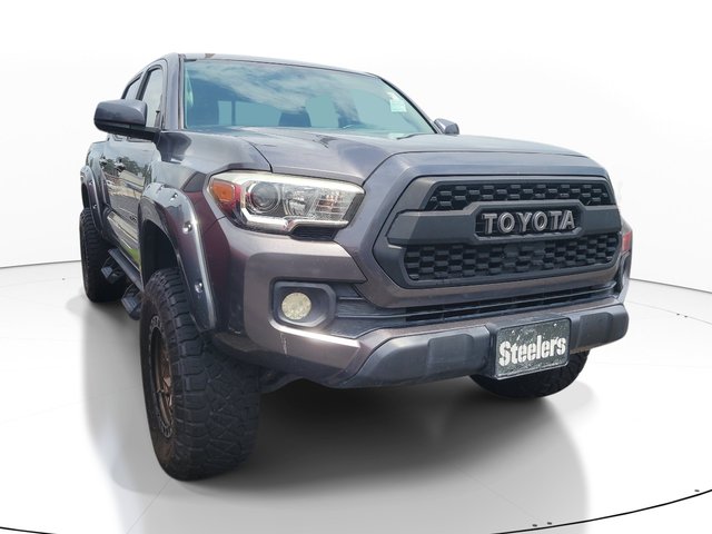 2017 Toyota Tacoma SR