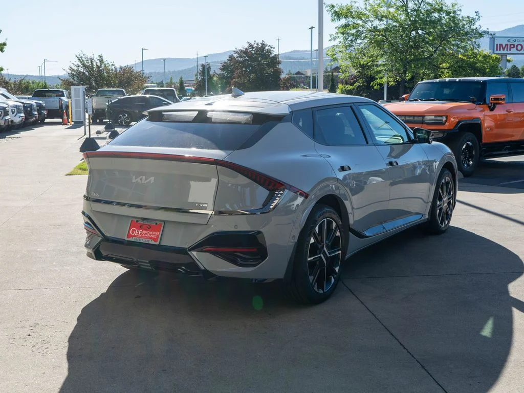 New 2026 Wolf Gray Kia GT-Line AWD image 7