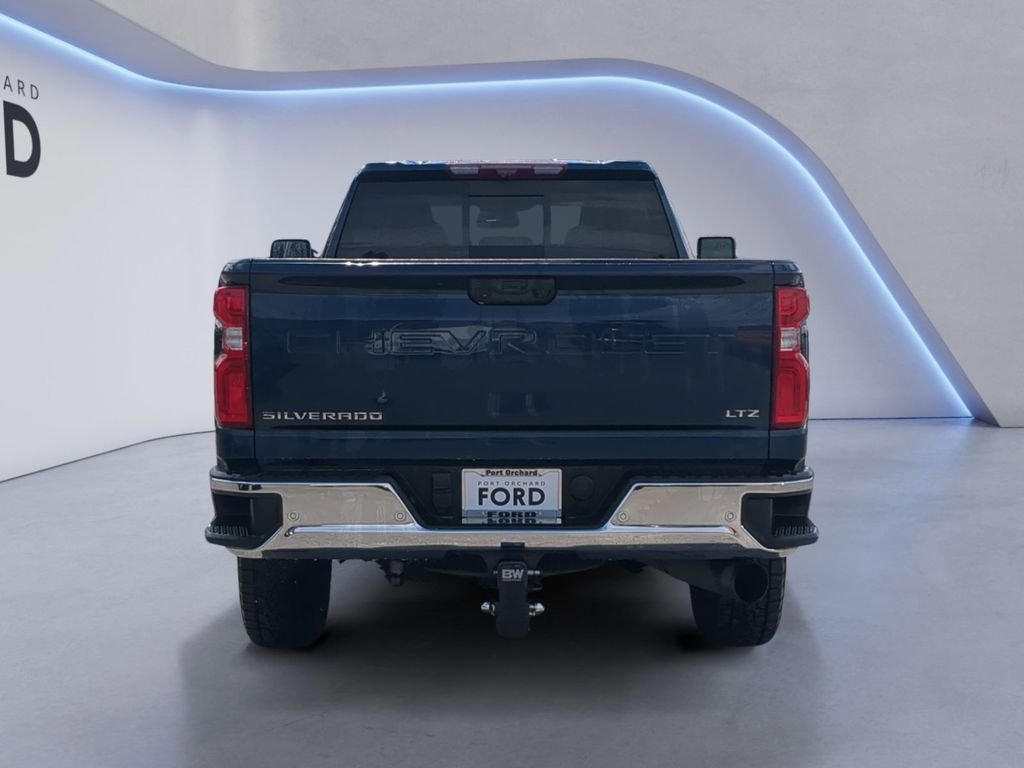 Used 2021 Blue Chevrolet LTZ image 6