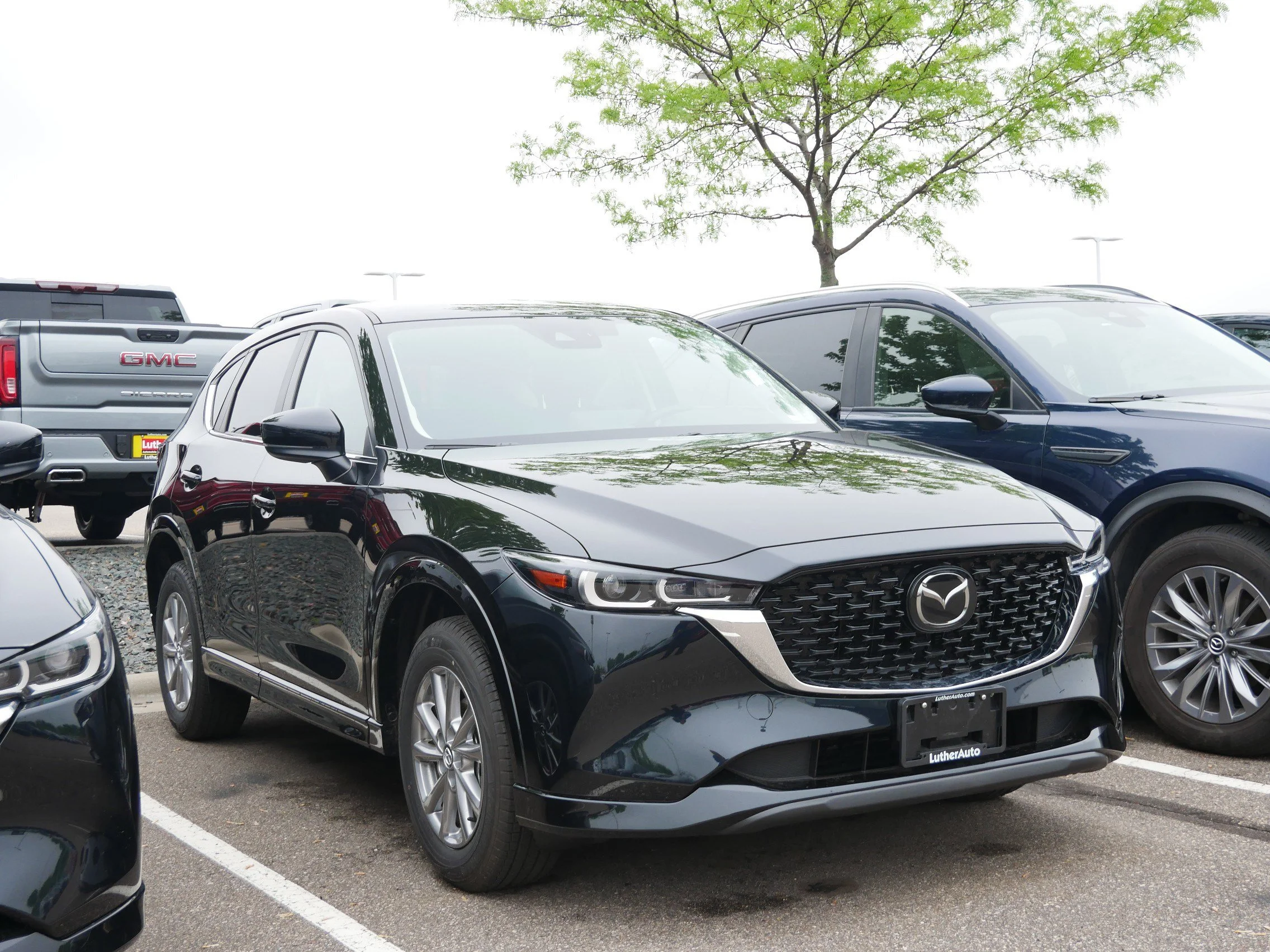 2025 Mazda CX-5 S Preferred package Auto AWD's photo