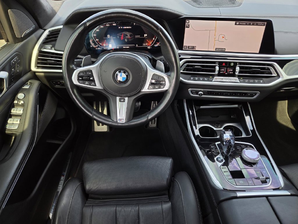 Used 2022 Tanzanite Blue II Metallic BMW M50i image 25