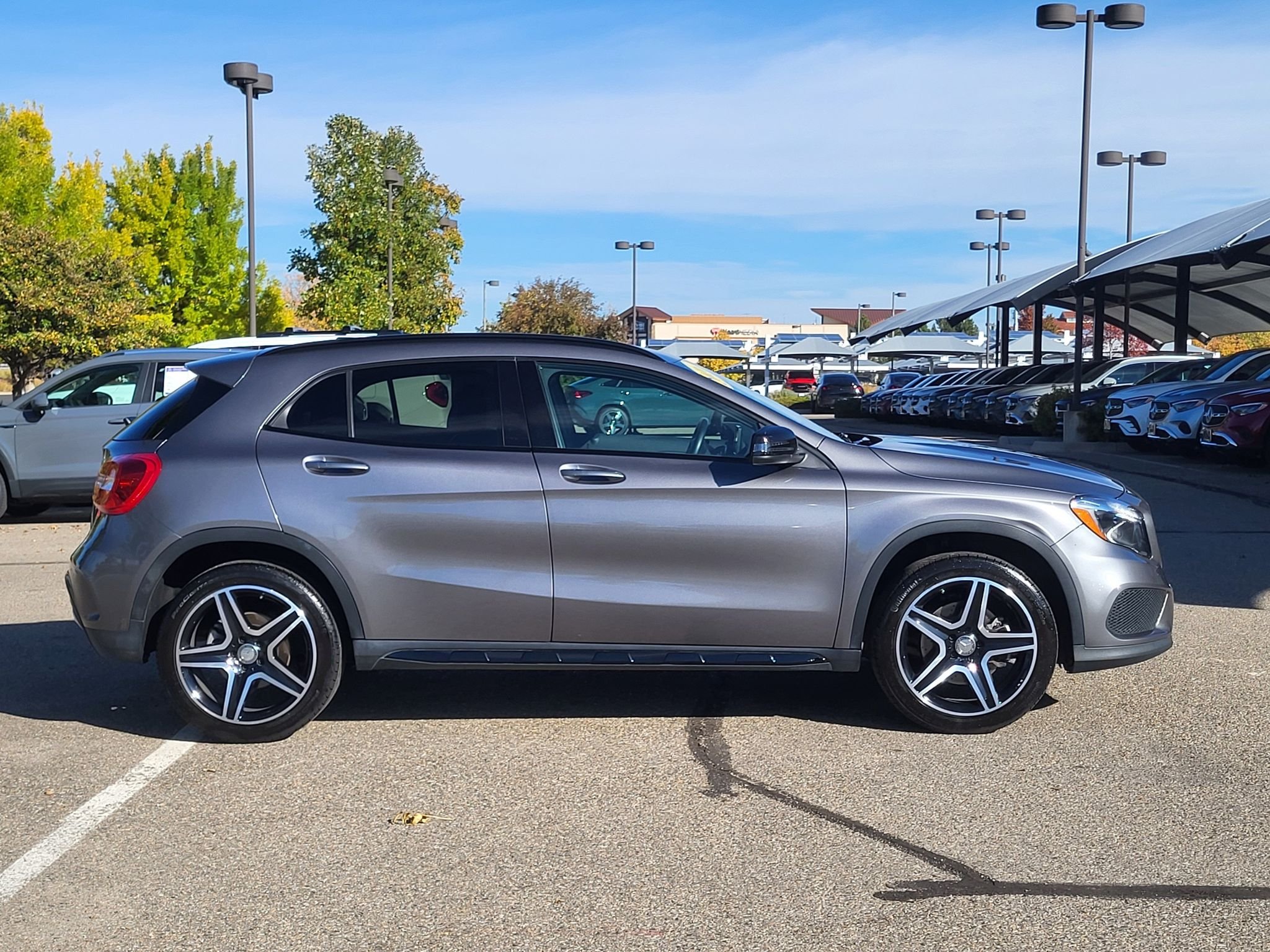 Used 2016 Mountain Gray Metallic Mercedes-Benz 250 4MATIC® image 2
