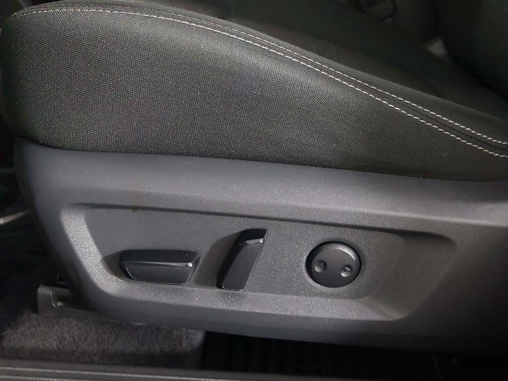 Used 2023 Black Nissan SV image 30