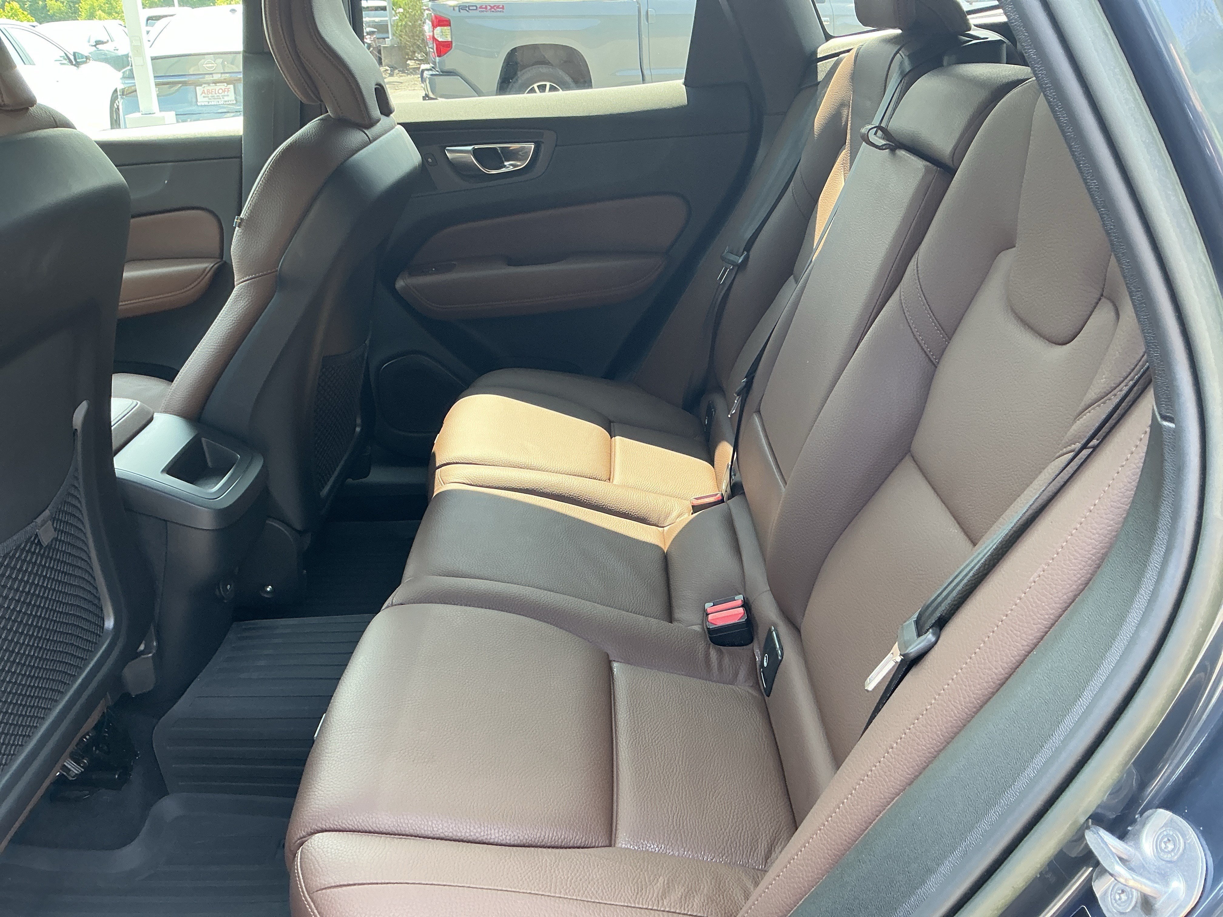 Used 2023 Denim Blue Metallic Volvo Plus Dark Theme image 16