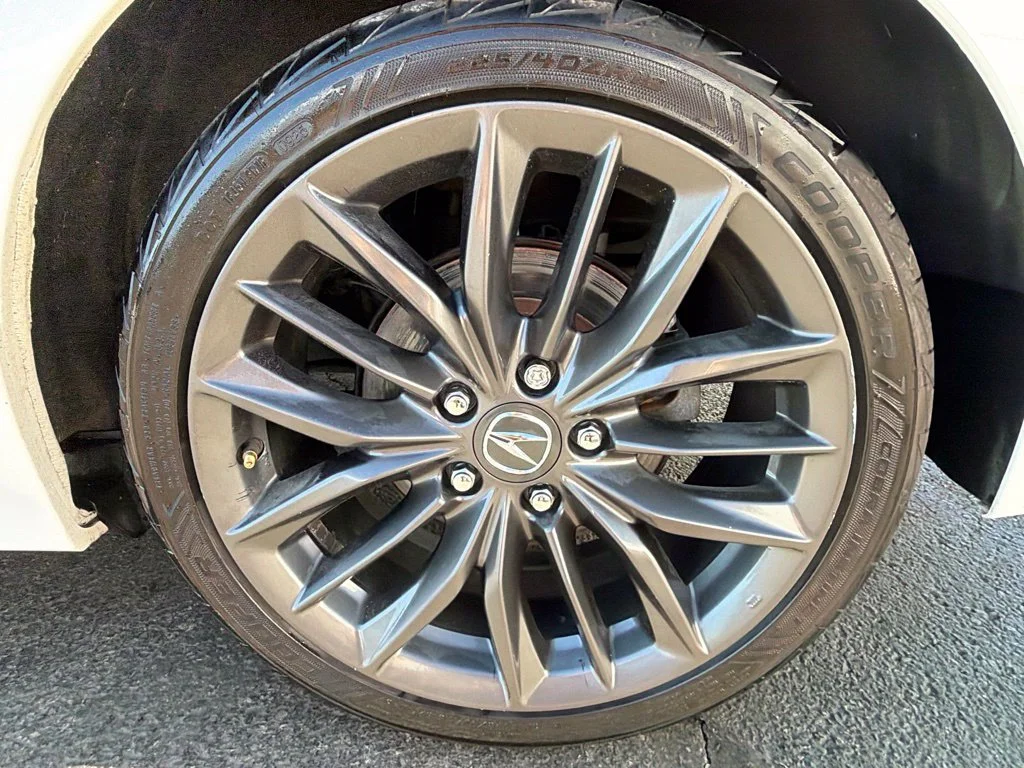 Used 2020  Acura Premium and A-SPEC Packages image 54