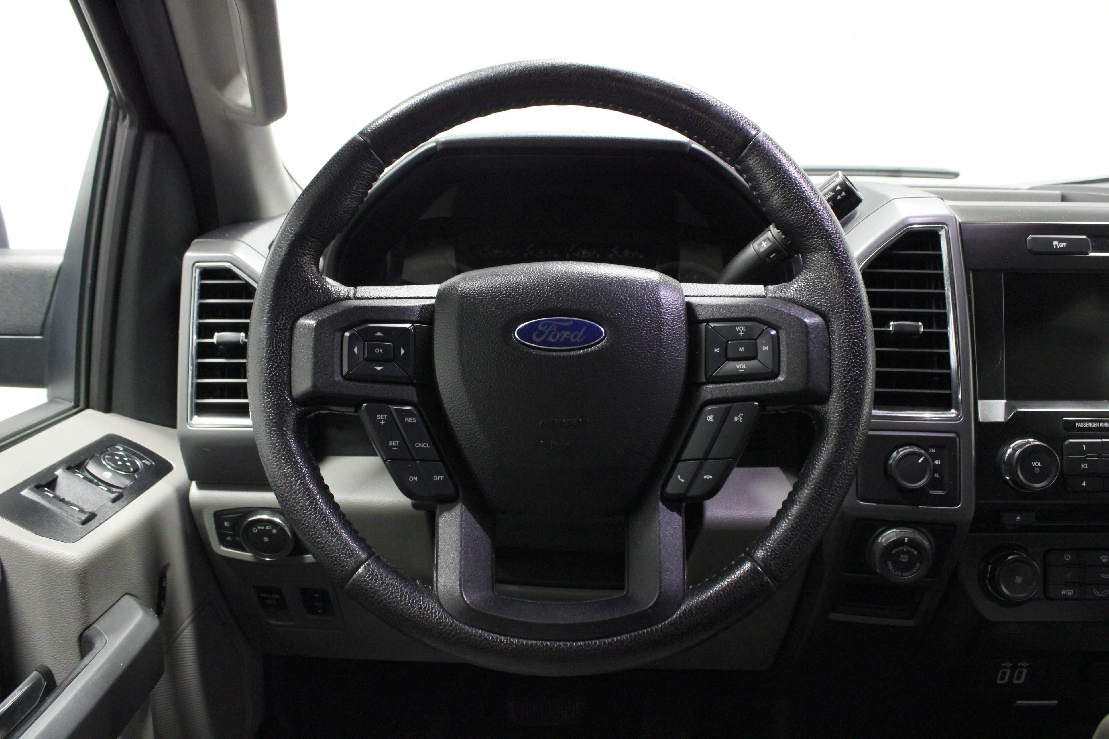 Used 2016  Ford XLT image 21