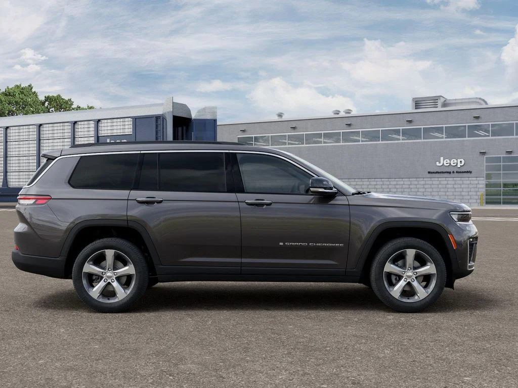 New 2026 Baltic Gray Metallic Clear-Coat Exterior Paint Jeep Limited image 26