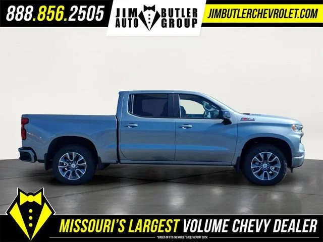New 2026 Sterling Gray Metallic Chevrolet RST image 5
