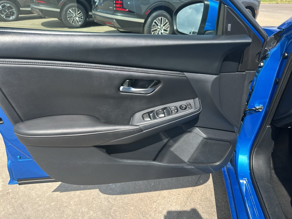 Used 2024 Electric Blue Metallic Nissan SV image 15