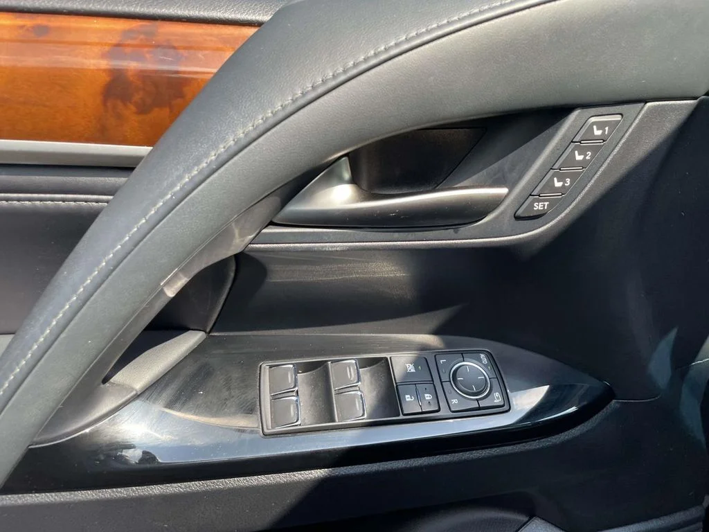 Used 2018 Black Lexus Two-Row image 19