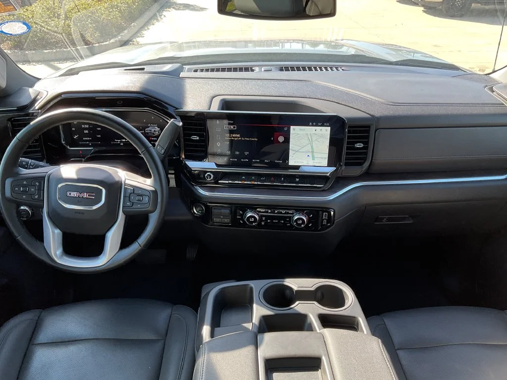 Used 2026 Silver GMC SLT image 19