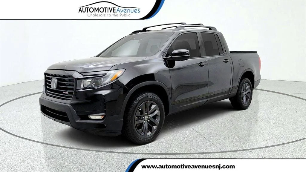 Used 2021 Crystal Black Pearl Honda Sport AWD w/ Tonneau Cover image 1