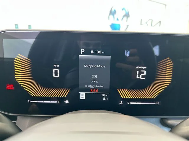New 2027 Terrain Brown Kia X-Line S image 12