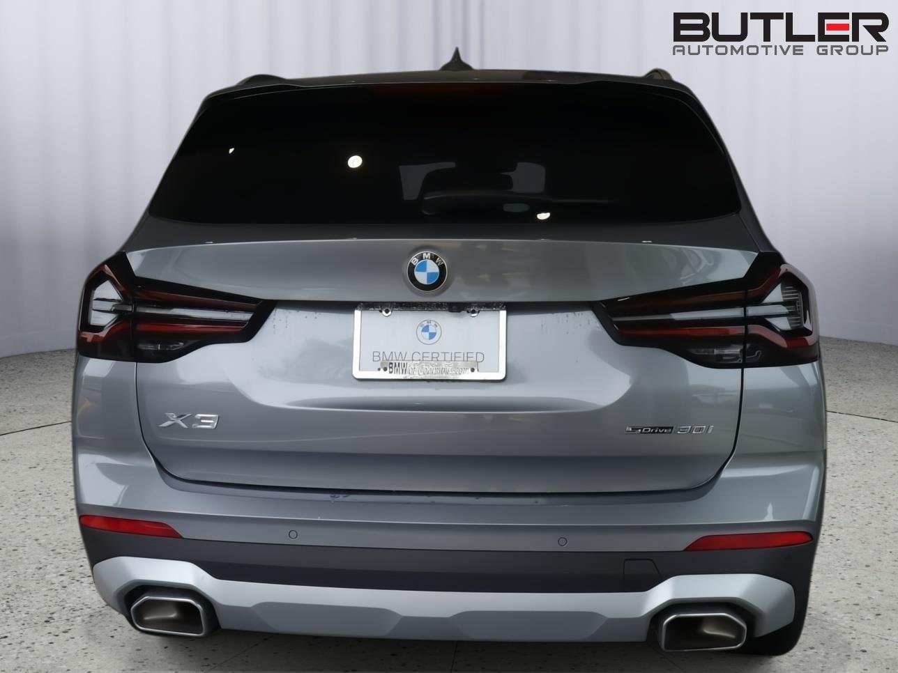 Used 2024 Skyscraper Grey Metallic BMW sDrive30i image 6
