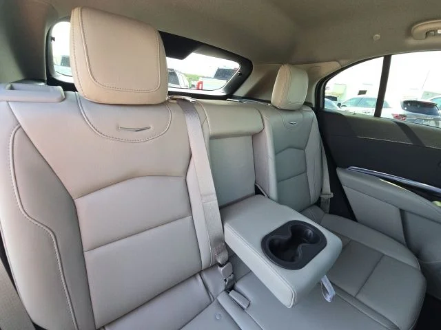 Used 2023 Silver Cadillac Luxury image 15