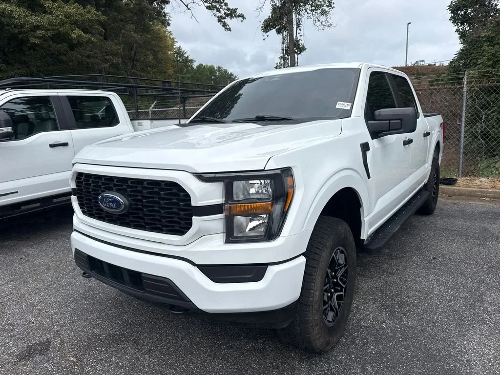 Used 2023 White Ford XL image 7