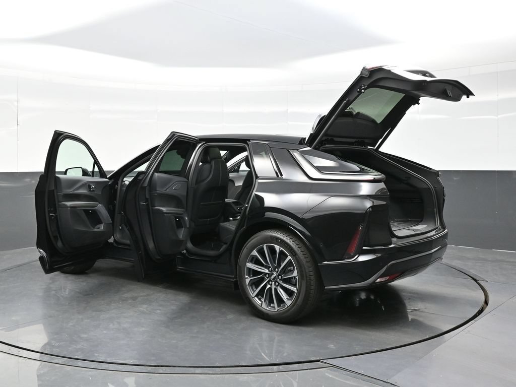 2027 Cadillac LYRIQ Premium Sport - Photo 43