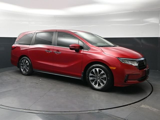 Certified Used 2021 Radiant Red Metallic II Honda EX-L image 3