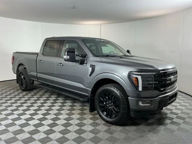 Certified Used 2024  Ford Lariat image 3