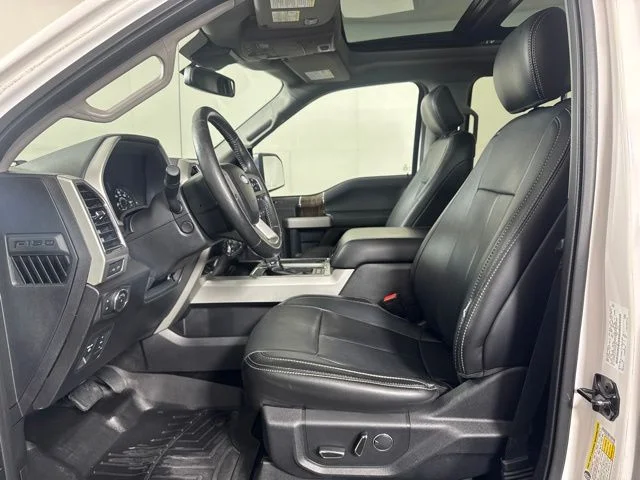 Used 2018 White Ford Lariat image 11