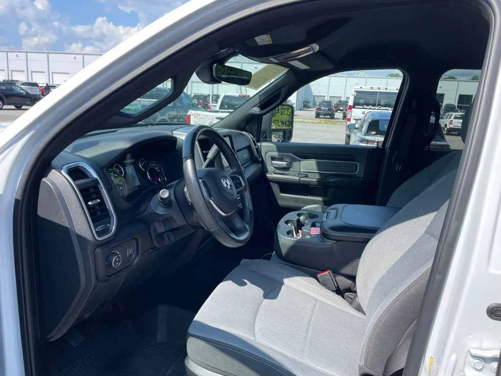 Used 2023 White Ram Big Horn image 5