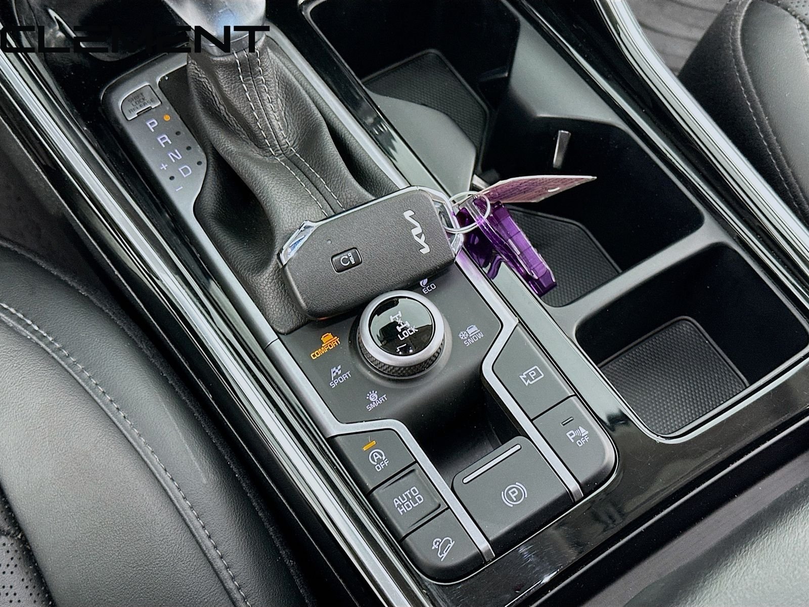 Used 2023 Gray Kia SX image 24