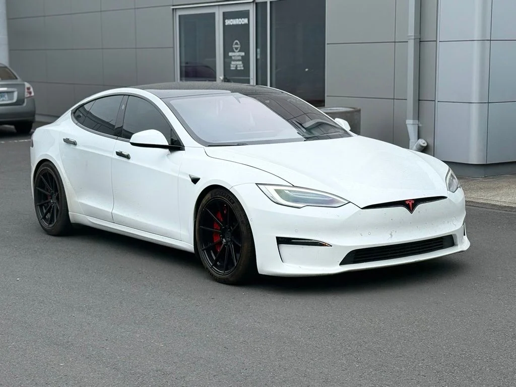 2021 Tesla Model S Plaid's photo