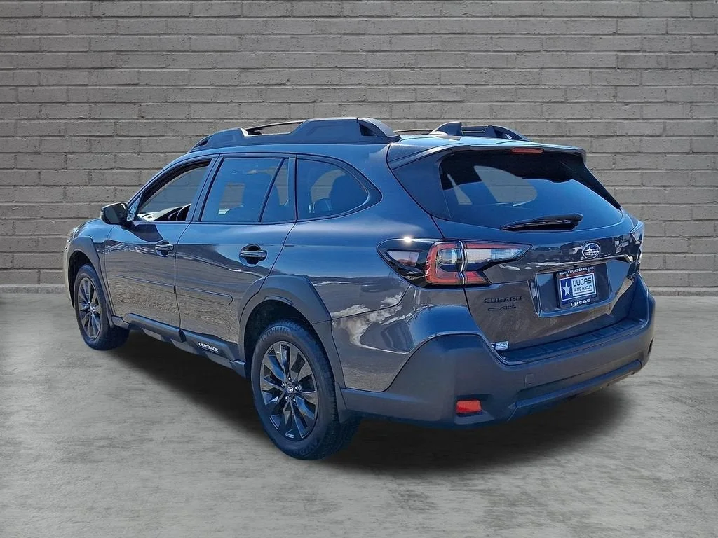 Used 2023 Gray Subaru Onyx Edition image 37