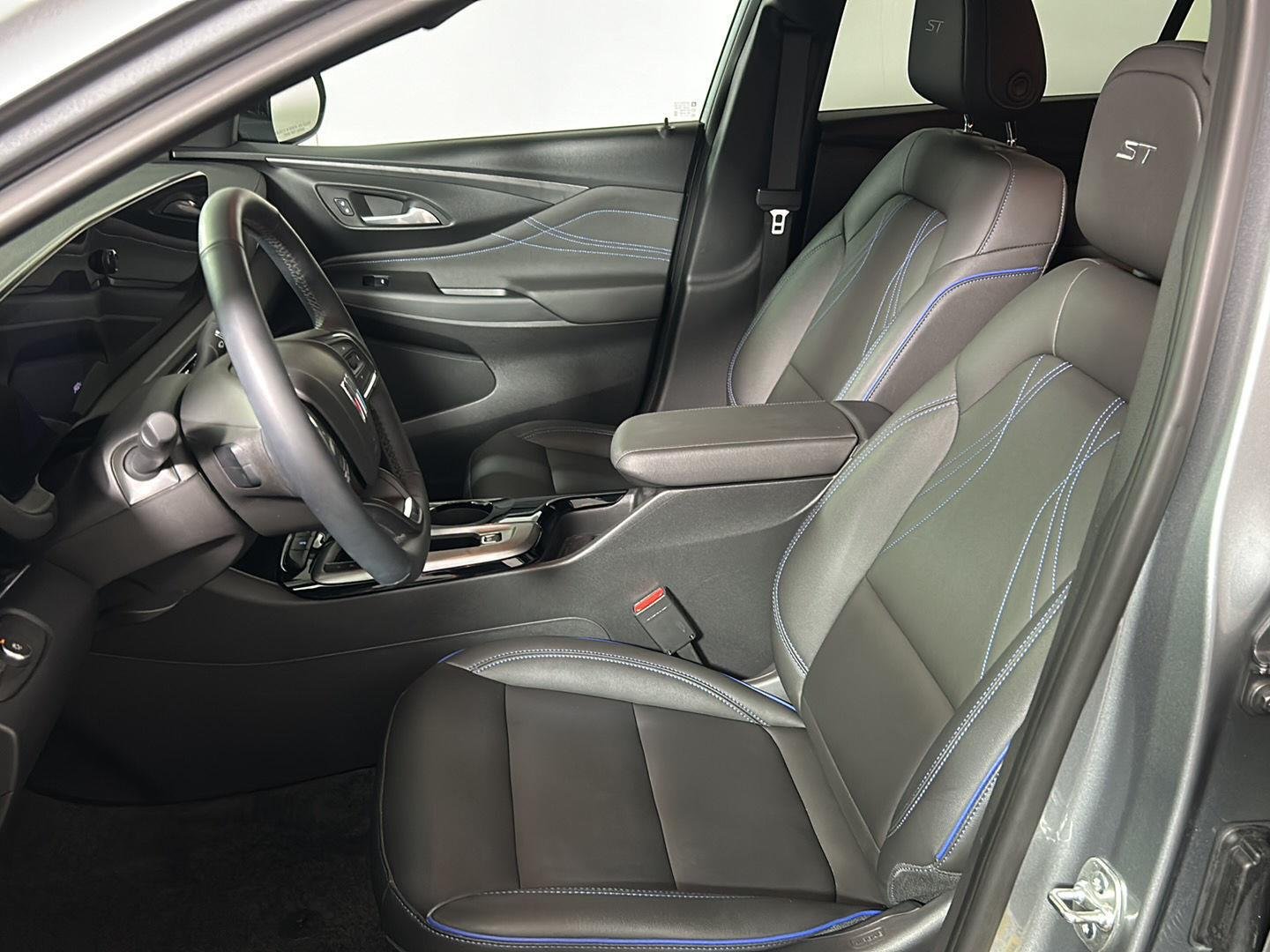 Used 2024 Moonstone Gray Metallic Buick Sport Touring image 13