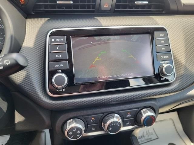 2025 Nissan KICKS PLAY Base - Photo 16