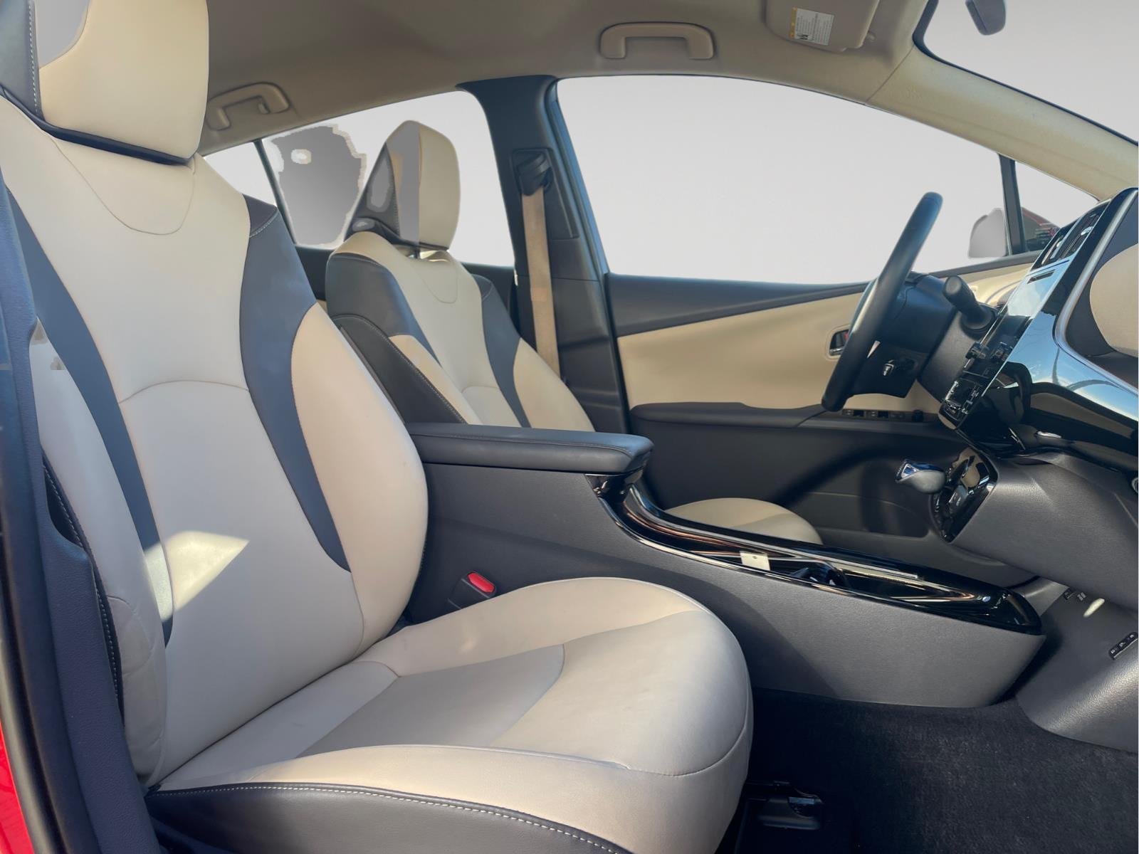 Used 2017 Toyota Prius Four with VIN JTDKARFU6H3531539 for sale in Kansas City