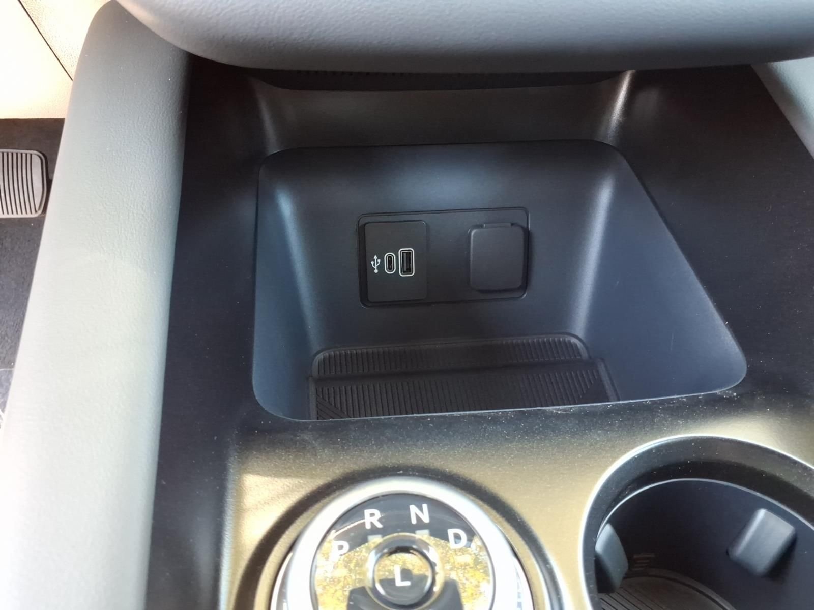 New 2026 Agate Black Metallic Ford Active image 15